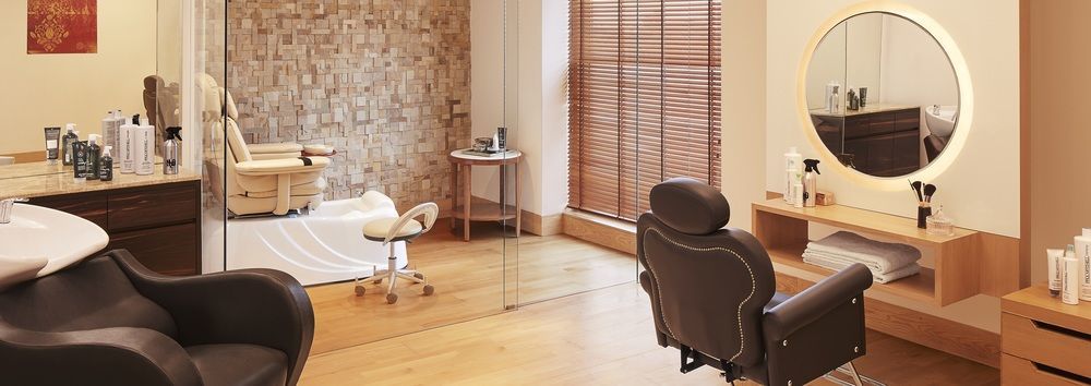 Taj Swarna, Amritsar Ξενοδοχείο Εξωτερικό φωτογραφία A treatment room at the Harley Street Clinic