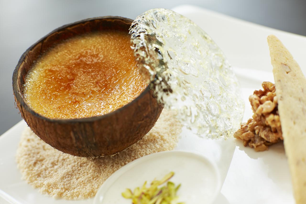 Taj Swarna, Amritsar Ξενοδοχείο Εξωτερικό φωτογραφία A crème brûlée