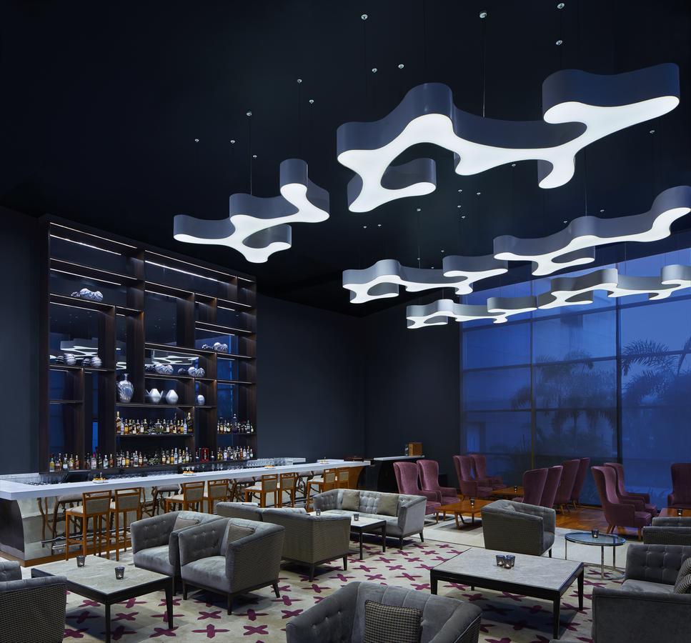 Taj Swarna, Amritsar Ξενοδοχείο Εξωτερικό φωτογραφία The bar at the 101 lounge