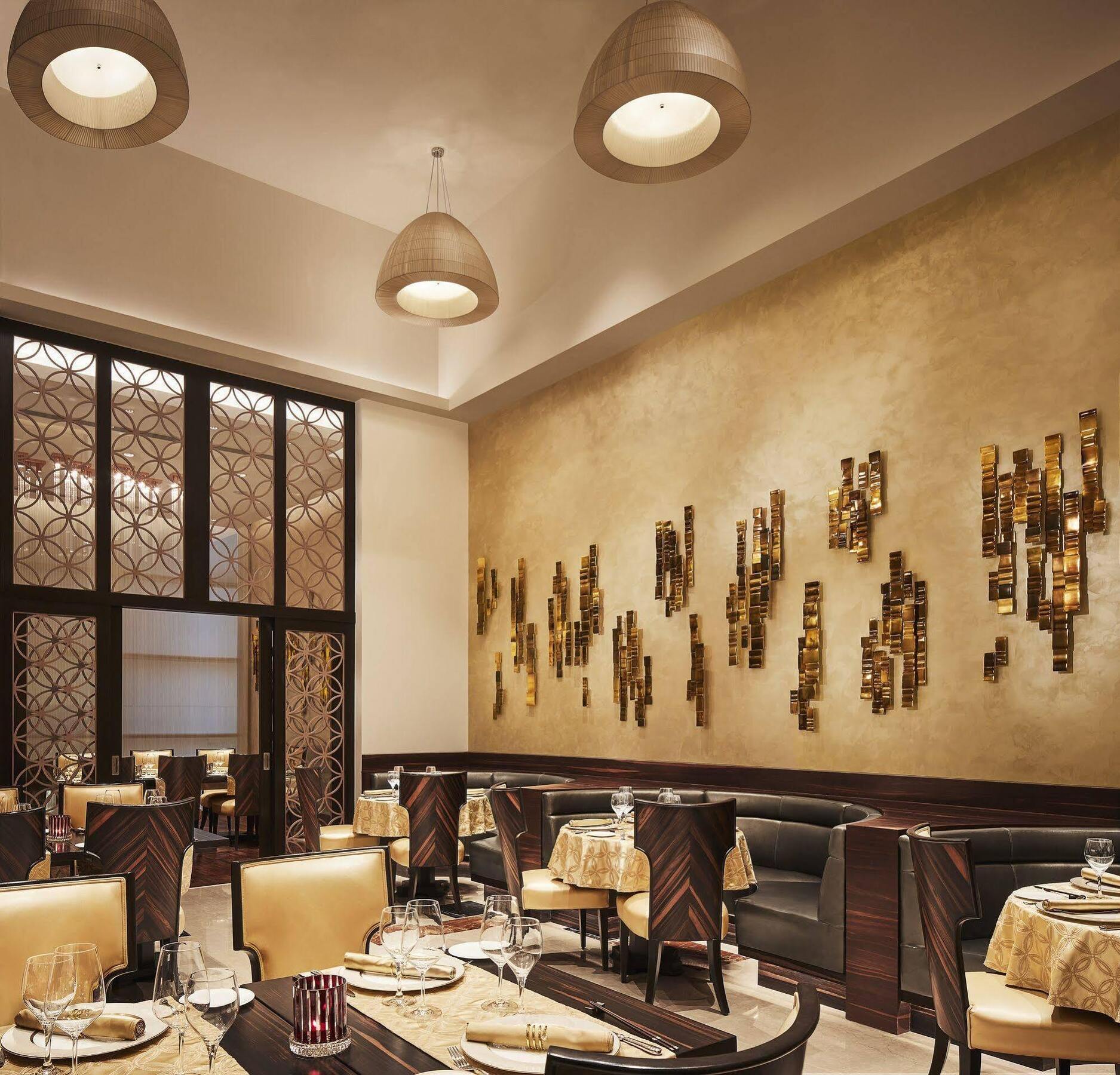 Taj Swarna, Amritsar Ξενοδοχείο Εξωτερικό φωτογραφία Interior of the restaurant